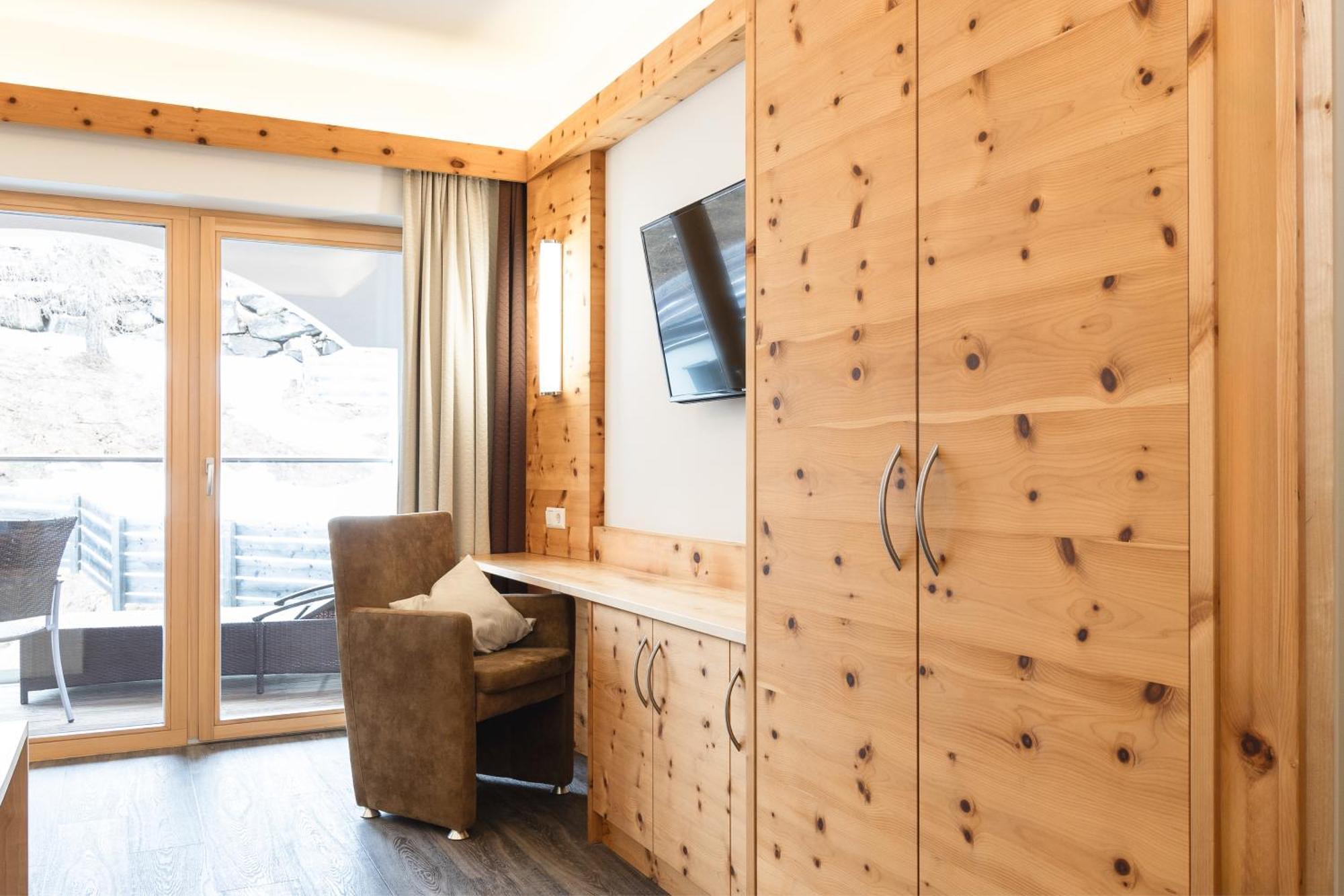 Schlosshotel Seewirt Turracher Hohe Exterior foto